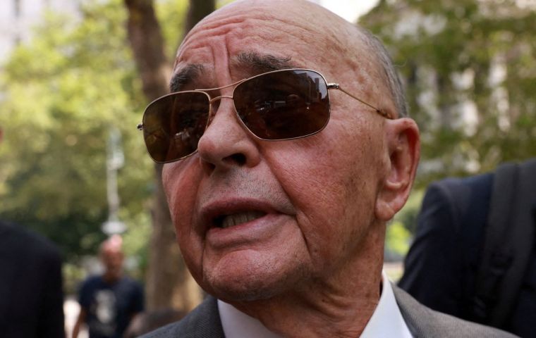 El empresario de 88 años posee diversos negocios en la Patagonia argentina