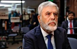 La solicitud de arresto domiciliario de De Vido se resolverá en los próximos días