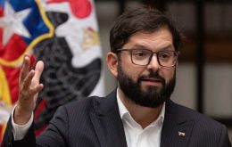 El gobierno de Boric calificó los comentarios del embajador Judd como “inapropiados y desafortunados”