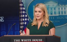 Trump ha sido informado sobre la “trágica situación”, dijo Leavitt