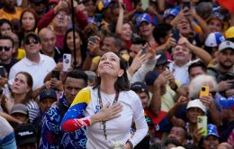 La rueda de prensa, prevista para la una de la tarde en la capital noruega, era el primer acto público programado para Machado