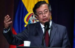 Maduro quiere unir fuerzas con Colombia mientras Trump advierte que Petro sería el siguiente objetivo