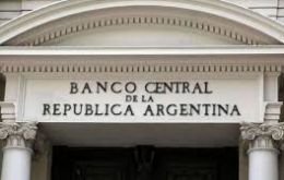 El BCRA intenta volver a encaminarse hacia los objetivos del FMI