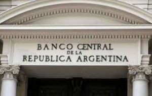 El BCRA intenta volver a encaminarse hacia los objetivos del FMI