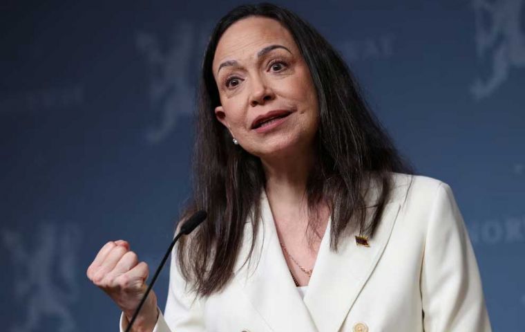 Machado se propone regresar a Venezuela para continuar su lucha contra el r&eacute;gimen de Maduro