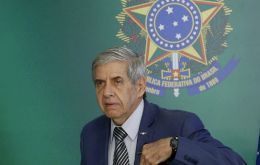 De Moraes advirti&oacute; que el general regresar&aacute; a un centro de detenci&oacute;n si incumple las condiciones de su arresto domiciliario