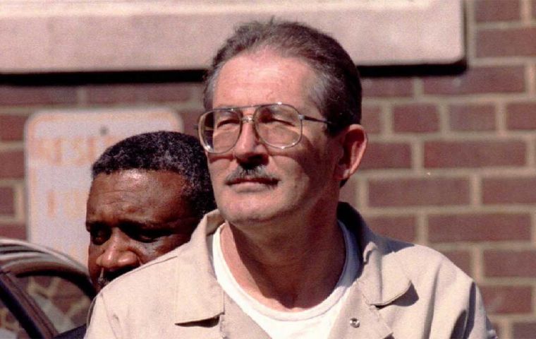 La historia de Ames transform&oacute; la seguridad interna de la CIA