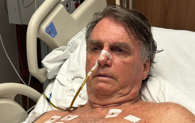 Fl&aacute;vio Bolsonaro calific&oacute; a De Moraes de negacionista de la ciencia m&eacute;dica