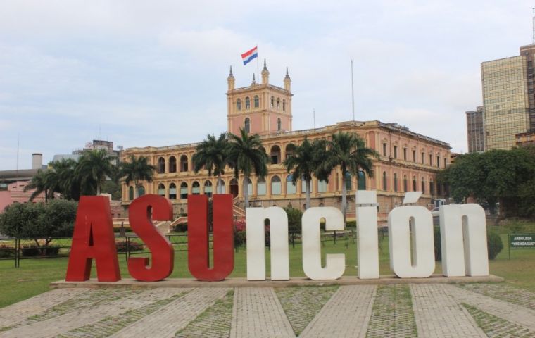 Los presidentes del Mercosur no necesitan asistir a la firma, pero lo m&aacute;s probable es que est&eacute;n all&iacute;, anticip&oacute; Lubetkin