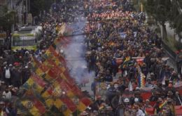 La COB se presentó a las conversaciones el viernes con una única propuesta: derogación total o nada