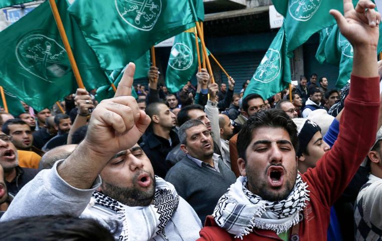 Buenos Aires tambi&eacute;n aconsej&oacute; a los ciudadanos argentinos que eviten todo viaje a Ir&aacute;n  