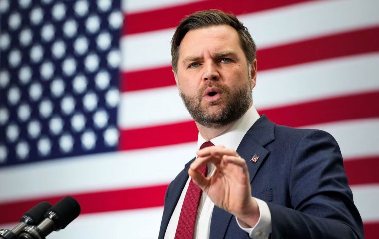 Vance mantiene las pol&iacute;ticas de Trump dentro de los l&iacute;mites del Congreso