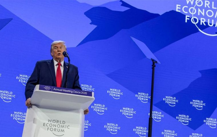 Aunque Trump no precis&oacute; si el &ldquo;marco&rdquo; contempla soberan&iacute;a o control territorial, declar&oacute; que el esquema podr&iacute;a incluir derechos vinculados a minerales y se enmarca en prioridades de defensa