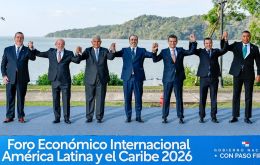 Bernardo Ar&eacute;valo, Luiz In&aacute;cio Lula da Silva, Jos&eacute; Ra&uacute;l Mulino, Sergio D&iacute;az-Granados, Rodrigo Paz, Daniel Noboa y Andrew Holness.