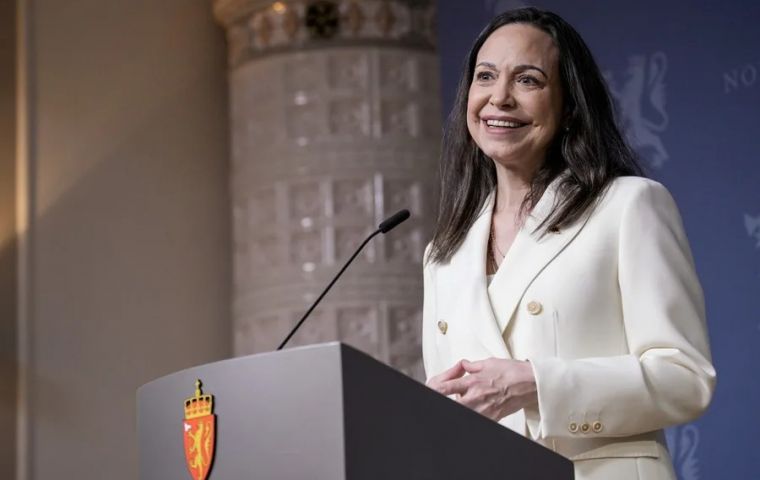 La alerta se encendi&oacute; por la actividad en Polymarket, una plataforma donde usuarios compran y venden &ldquo;probabilidades&rdquo; sobre eventos p&uacute;blicos