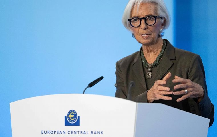 Lagarde cerr&oacute; con una defensa de la cohesi&oacute;n como objetivo pol&iacute;tico, incluso si la mec&aacute;nica para llegar a acuerdos es flexible
