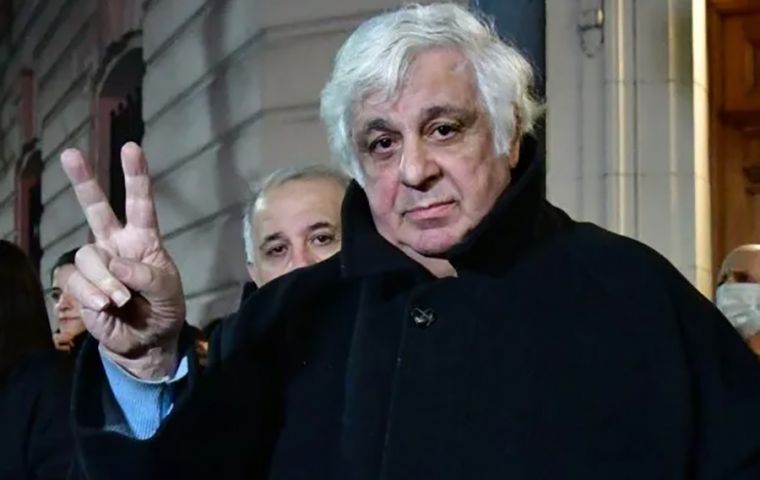 Este martes, Samid parti&oacute; desde el aeropuerto de Laguna del Sauce en un vuelo sanitario para ser atendido en Argentina