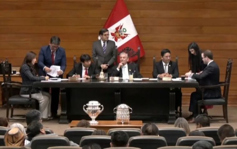 El Gobierno venezolano inform&oacute; que Donovan y Humire se reunieron con Delcy Rodr&iacute;guez y con los ministros Vladimir Padrino (Defensa) y Diosdado Cabello (Interior) 