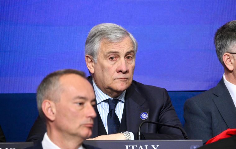 Tajani participar&aacute; en la reuni&oacute;n de ministros de Comercio del G7 y, despu&eacute;s, convocar&aacute; a una &ldquo;task force&rdquo; nacional con empresas y asociaciones para compartir informaci&oacute;n y evaluar impactos