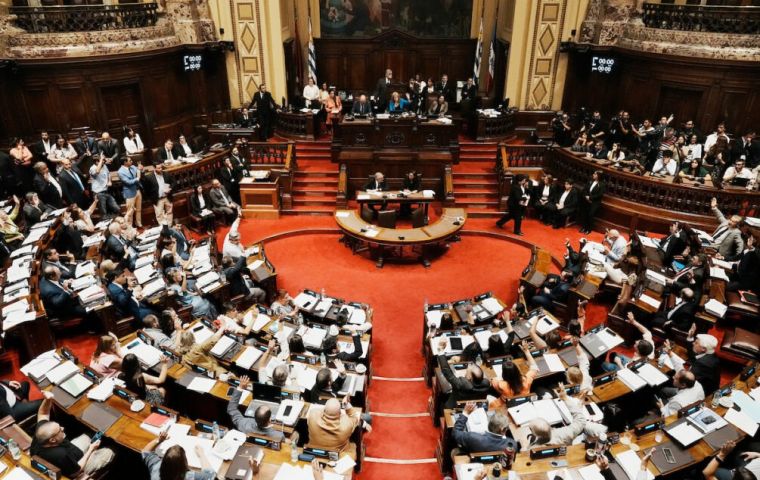 Seg&uacute;n el cronograma parlamentario manejado por legisladores y reportado por la prensa local, el texto se someter&aacute; a votaci&oacute;n en el Senado el mi&eacute;rcoles 25 de febrero