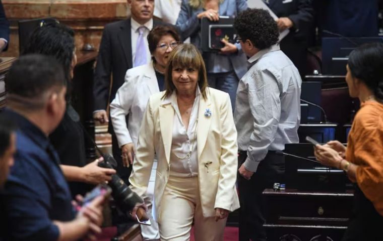 Patricia Bullrich sintetiz&oacute; el enfoque del gobierno con la frase: &ldquo;En la Argentina del orden, el que las hace, las paga&rdquo;, al defender la reforma como una respuesta a la inseguridad