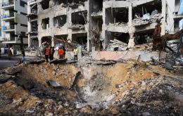 El presidente Donald Trump sostuvo que la campa&ntilde;a podr&iacute;a durar &ldquo;cuatro semanas, o menos&rdquo;, y asegur&oacute; que seguir&aacute; &ldquo;hasta que&rdquo; se cumplan los objetivos