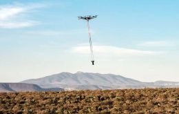 Se piensa operar con drones magn&eacute;ticos, con capacidad de relevamientos electromagn&eacute;ticos junto a un radar de nueva tecnolog&iacute;a penetrante de tierras