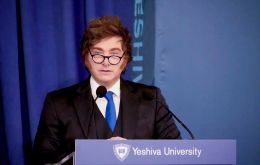 Las declaraciones sobre Ir&aacute;n tienen una carga especial en Argentina por los atentados contra la Embajada de Israel en Buenos Aires en 1992 y contra la AMIA en 1994