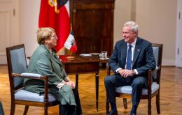 Bachelet respondi&oacute; con un comunicado en el que afirm&oacute; que su candidatura seguir&aacute; adelante con el respaldo de Brasil y M&eacute;xico. Mi disposici&oacute;n a contribuir en este desaf&iacute;o permanece intacta