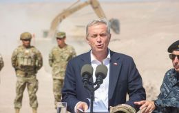 &laquo;Chile ha sido socavado por la inmigraci&oacute;n ilegal y el crimen organizado&raquo;, dijo Kast, pese a mantener una de las tasas de homicidios m&aacute;s bajas de la regi&oacute;n: 5,4 por 100.000 habitantes.