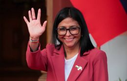 Valoramos la decisi&oacute;n como un paso en la direcci&oacute;n de la normalizaci&oacute;n y fortalecimiento de las relaciones entre nuestros pa&iacute;ses, escribi&oacute;