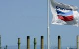 El acuerdo forma parte de un reordenamiento de activos en el que Chevron prioriza su presencia en crudo extrapesado y devuelve un campo de gas marino al Estado venezolano