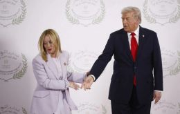 Cree que Estados Unidos deber&iacute;a hacer el trabajo por ella, protest&oacute; el mandatario