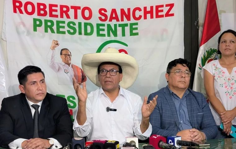 S&aacute;nchez, diputado en funciones y exministro de Comercio Exterior y Turismo, es el heredero pol&iacute;tico de Pedro Castillo, el expresidente preso desde 2022 por su intento de autogolpe