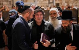 Con determinadas culturas no vamos a poder convivir, porque nosotros defendemos la vida y ellos nos van a querer matar, dijo Milei desde Israel