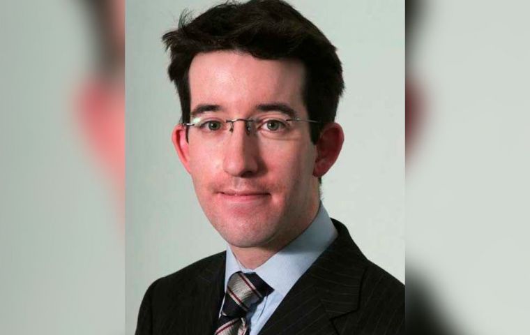 El representante del Gobierno de Falklands en Londres, Richard Hyslop, hizo su presentaci&oacute;n en la Universidad de Manchester.