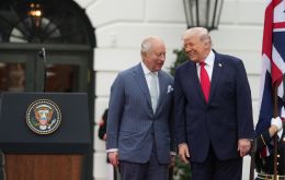 Carlos III es el segundo monarca brit&aacute;nico en dirigirse a una sesi&oacute;n conjunta del Congreso, tras su madre Isabel II en 1991.