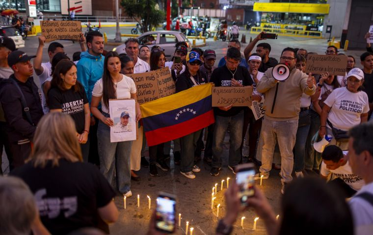 Seg&uacute;n el &uacute;ltimo informe del Foro Penal al 27 de abril hab&iacute;a 454 personas detenidas por motivos pol&iacute;ticos en el pa&iacute;s