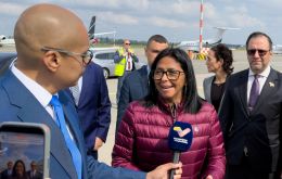 Para Venezuela, el Esequibo figura en sus mapas oficiales como zona en reclamaci&oacute;n. Para Guyana, el reclamo venezolano representa una amenaza existencial a su integridad territorial