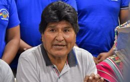 El pronunciamiento de Morales se produjo el mismo fin de semana en que la violencia escaló nuevamente sobre las carreteras del país