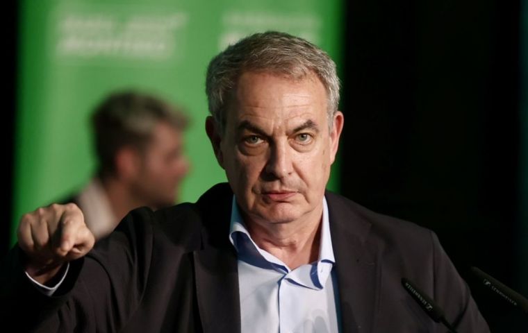 El intercambio concluy&oacute; con la caracterizaci&oacute;n del expresidente espa&ntilde;ol como pro S&aacute;nchez y pro Maduro, y con la frase el fin justifica los medios
