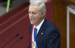 Heredamos un pa&iacute;s con las cuentas desordenadas, y nuestra obligaci&oacute;n no es quejarnos, sino ordenarlas, afirm&oacute; Kast en el hemiciclo legislativo