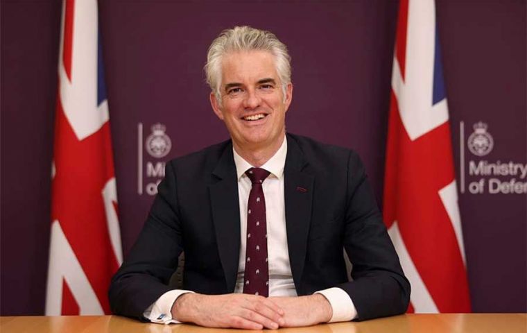 James Cartlidge, ministro de Defensa en la sombra, afirm&oacute; que la soberan&iacute;a de las Falklands no est&aacute; en discusi&oacute;n.