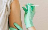 En los &uacute;ltimos meses se registraron casi 4.000 casos de personas con s&iacute;ntomas parecidos a los del dengue tras la inmunizaci&oacute;n, algo que entraba dentro de lo previsto