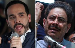 La Constituci&oacute;n colombiana no proh&iacute;be la doble nacionalidad para ejercer la Presidencia: exige haber nacido en el pa&iacute;s y tener m&aacute;s de 30 a&ntilde;os, requisitos que De la Espriella, nacido en Bogot&aacute;, cumple