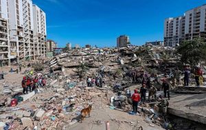 Las labores de b&uacute;squeda continuaban en el estado costero de La Guaira, el m&aacute;s afectado, donde se concentra la mayor&iacute;a de las v&iacute;ctimas
