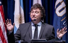 Estamos trabajando en el armado del shutdown del Poder Ejecutivo, en realidad de la política, dijo Milei en una entrevista con un canal de streaming