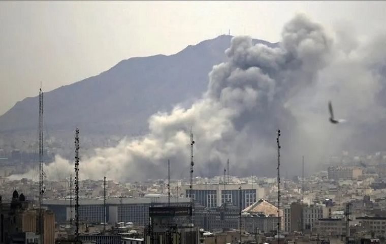 La escalada es la m&aacute;s grave desde que ambos pa&iacute;ses firmaron el mes pasado un memorando para poner fin a su guerra