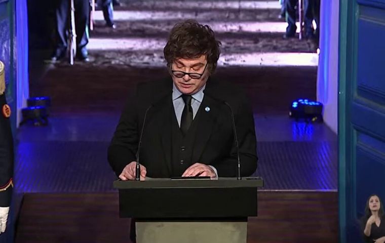 Milei repas&oacute; lo que consider&oacute; los logros de su gesti&oacute;n y pidi&oacute; a los gobernadores presentes renovar los votos y ratificar el Pacto de Mayo