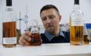 El Isla Marambio pas&oacute; tres a&ntilde;os en el hielo en una base cient&iacute;fica argentina y es uno de ocho single malts que ahora se analizan para entender c&oacute;mo los climas extremos moldean el whisky